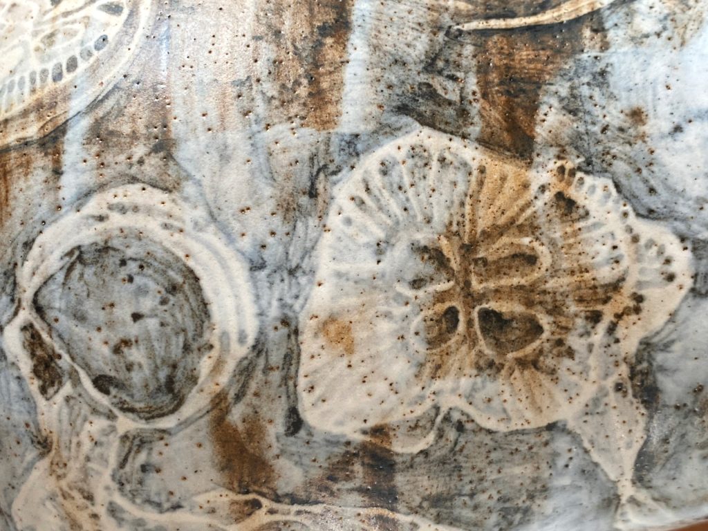 Jellyfish motif on a stoneware vessel, by Alexandra Ridel